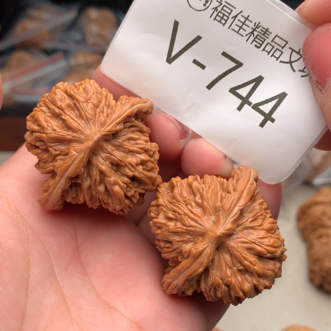 文玩核桃把件41喽……….