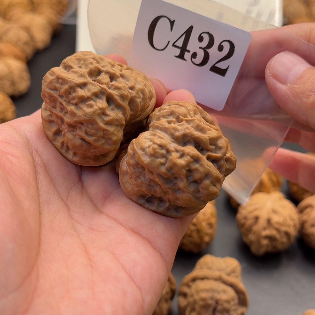 ****️桃核把件蛙蛙全品39