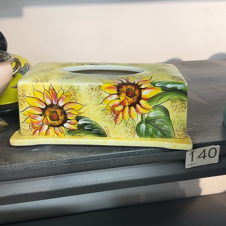 孔***园566969999999999655微瑕