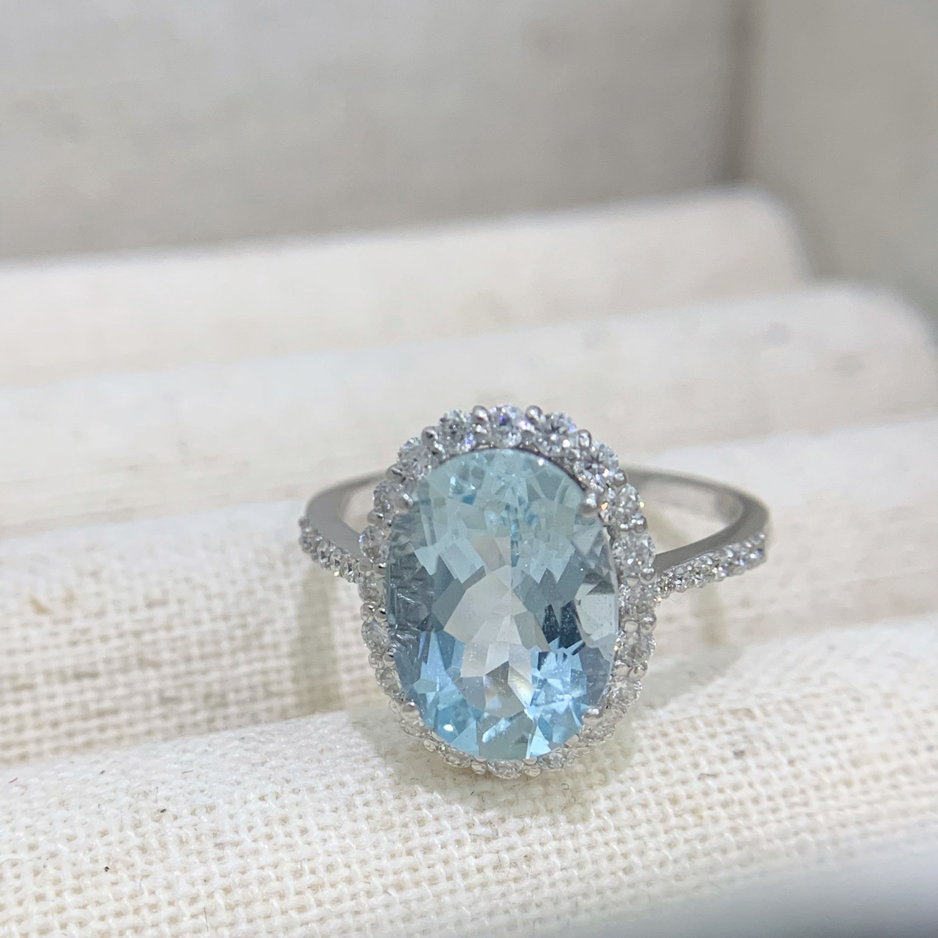 全新未使用  【2.82ct】18k海蓝宝戒指配石莫桑14圈口-0039