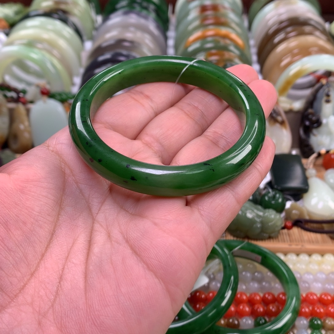 和田玉（碧玉）未镶嵌手镯56_57口径