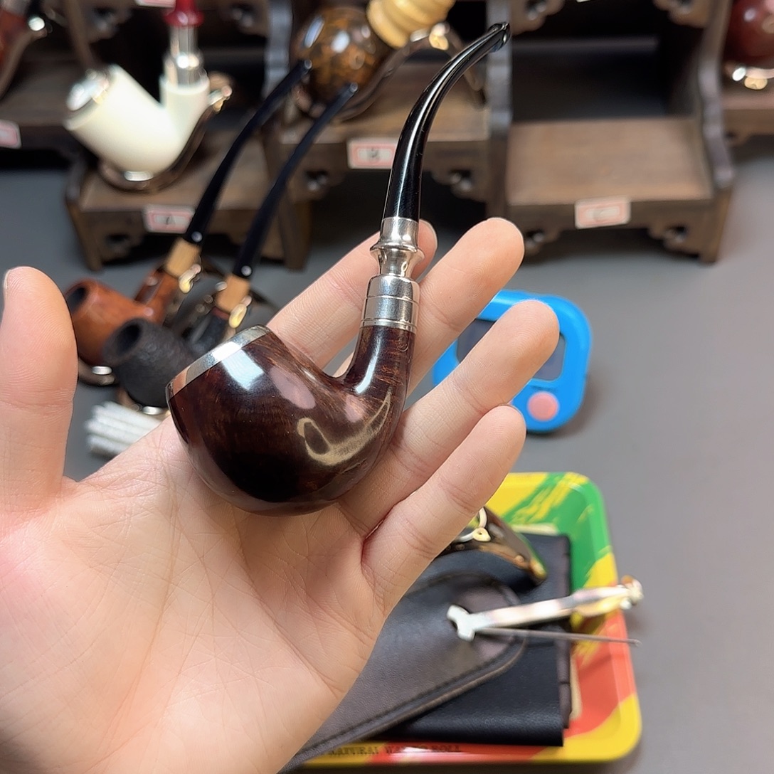 烟斗690985555665799