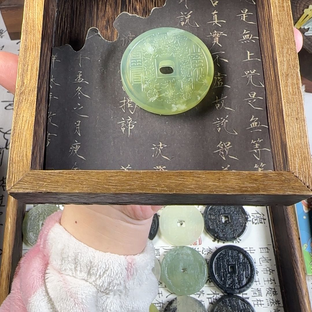 璞***方蛇纹石玉合金颈饰