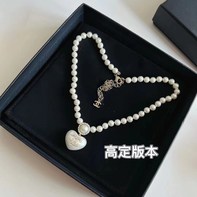 新疆西藏包邮小香风白色爱心珍珠温柔经典百搭高版本实拍精致气质