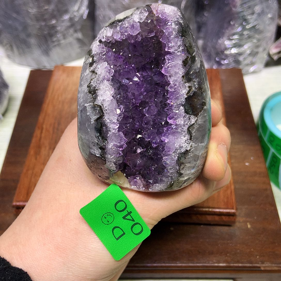 紫晶大型摆件（非配饰）未镶嵌
