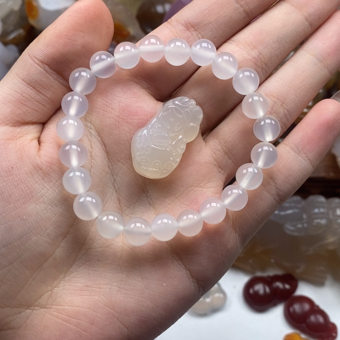 玛瑙/玉髓未镶嵌颈饰