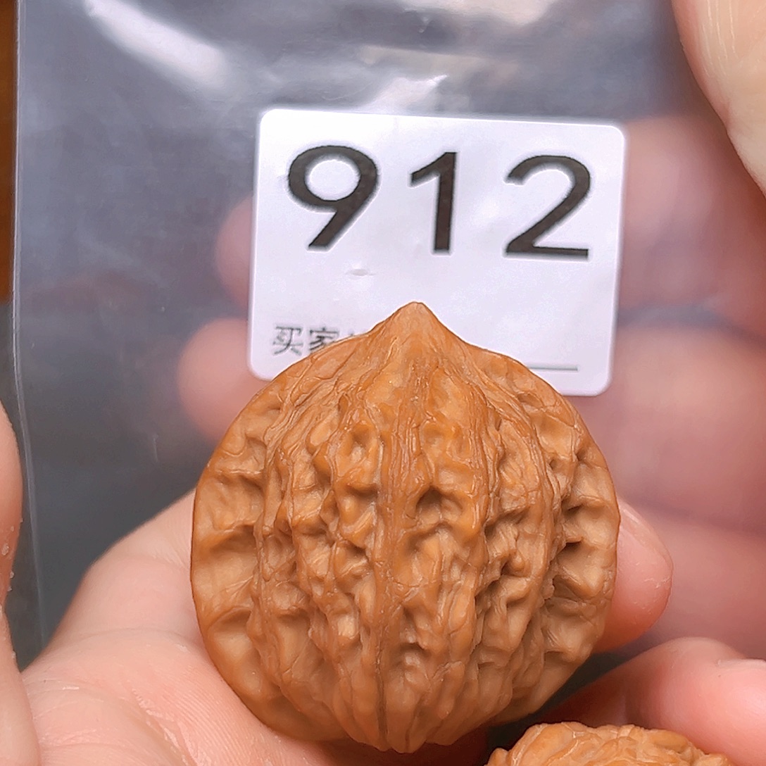 文玩核桃吊坠40➕崔凯