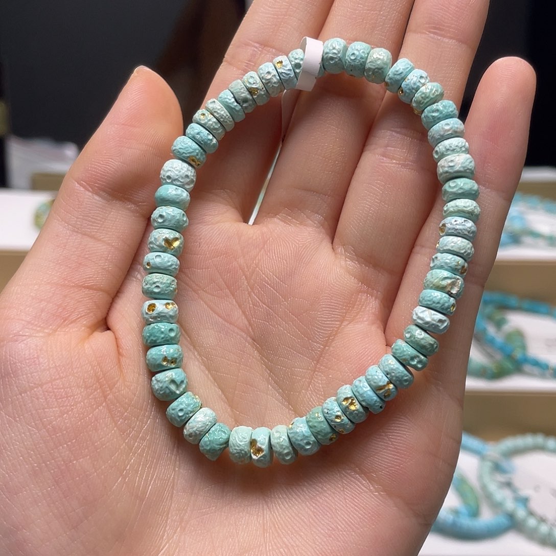 绿松石未镶嵌珠宝奇石7