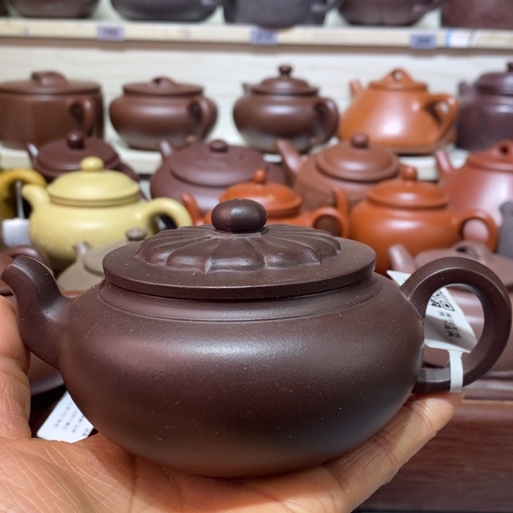 紫砂茶壶微瑕一把