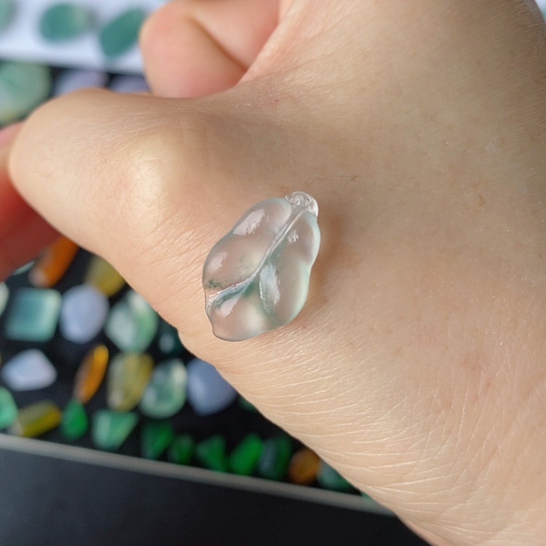 定制翡翠未镶嵌树叶