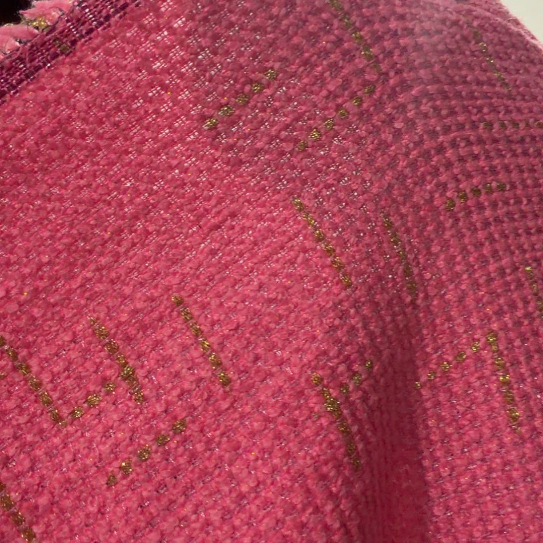 小香风两米一份E06。 