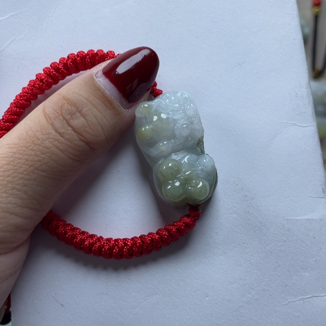 翡翠颈饰未镶嵌貔貅手链