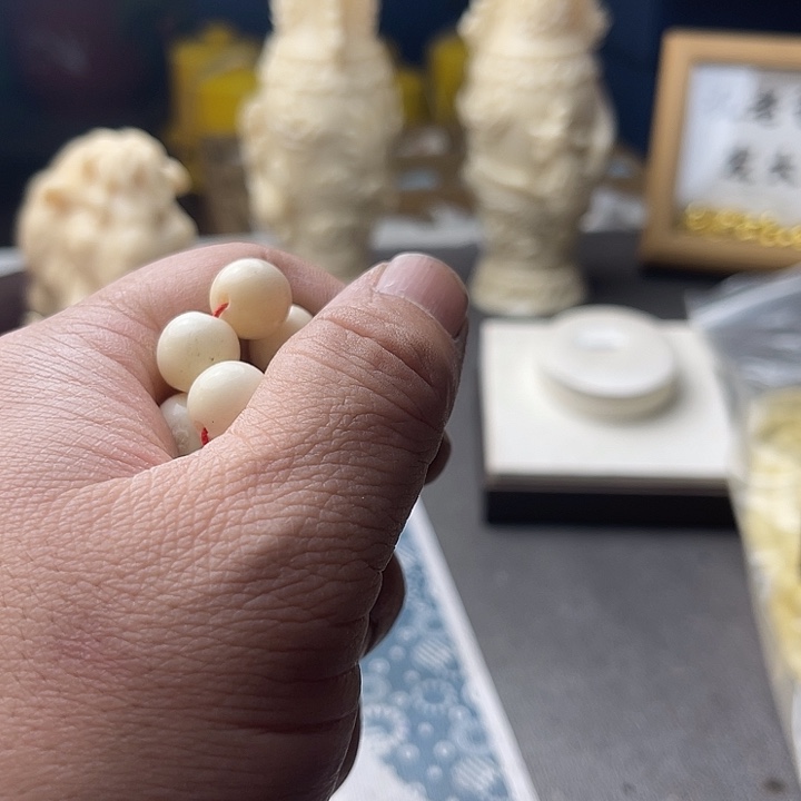 塑料独哥卡1.2白色圆珠塑料