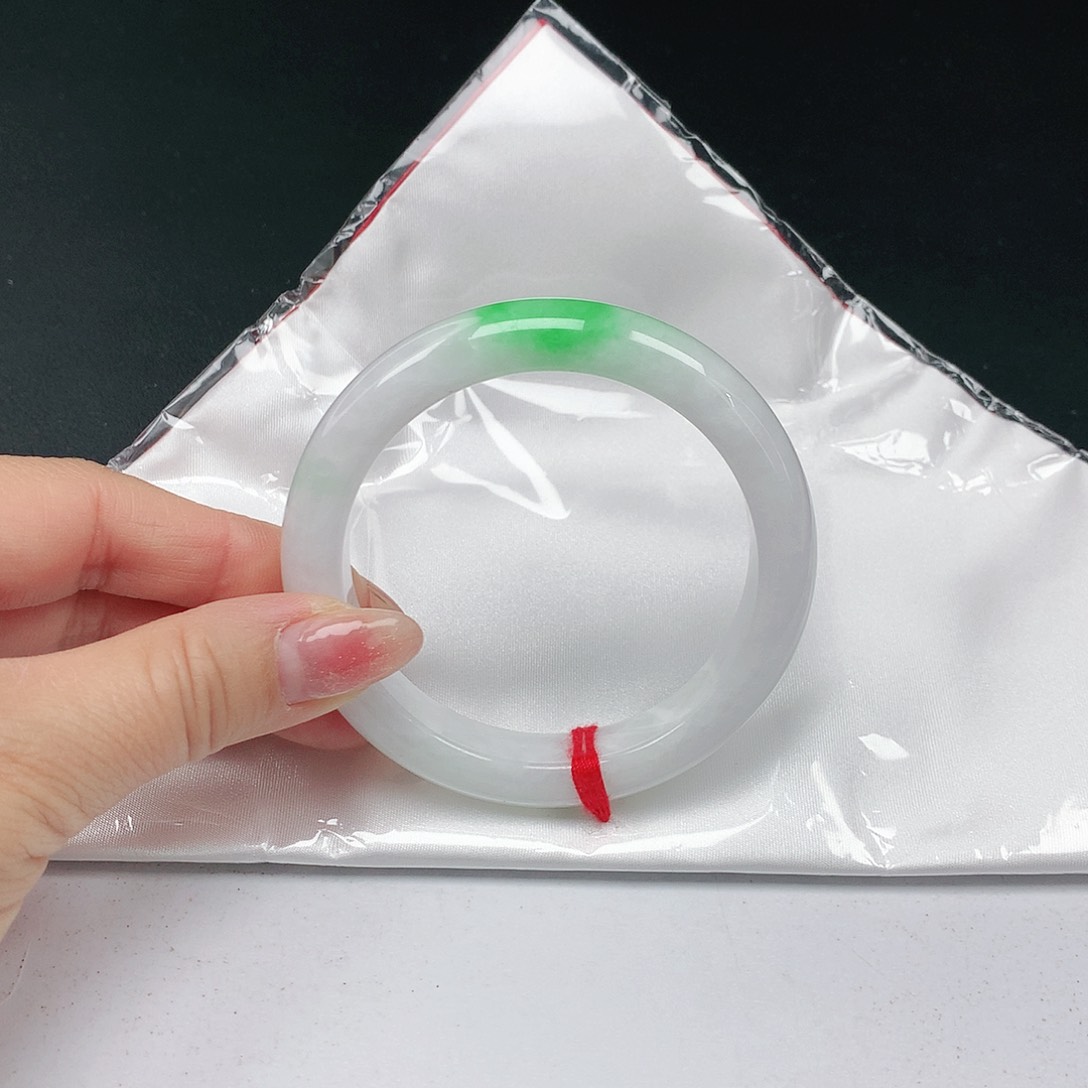 翡翠手镯未镶嵌翡翠164