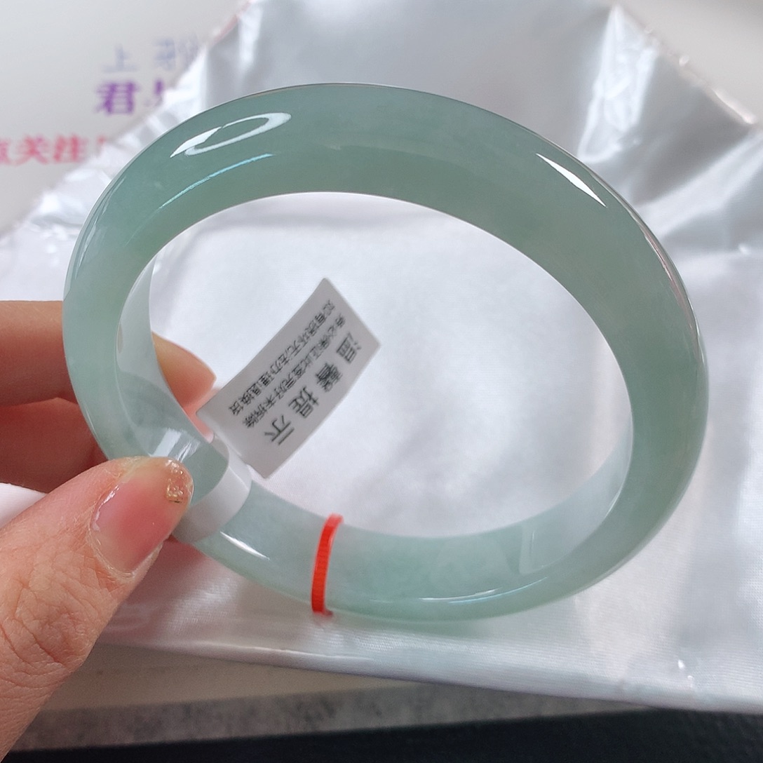 翡翠手镯未镶嵌 正圈①④⑥
