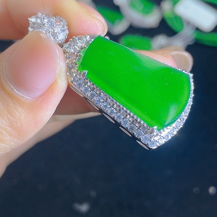 翡翠吊坠(不含链)银S925镶嵌