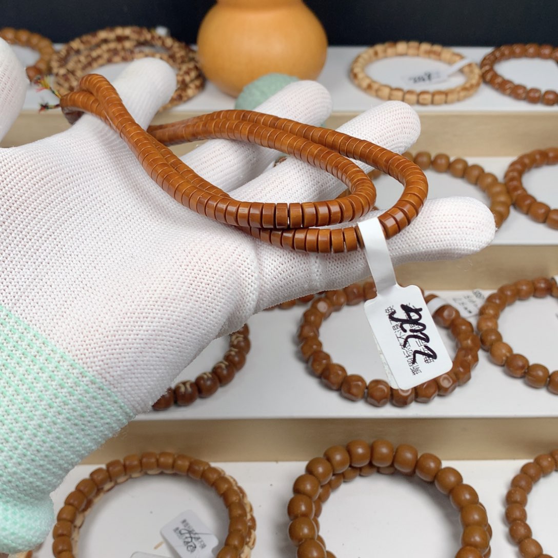 又***歪吊坠紫金鼠220G-108薯片干净料lgz