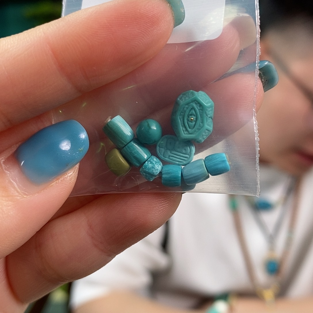 绿松石珠宝奇石未镶嵌