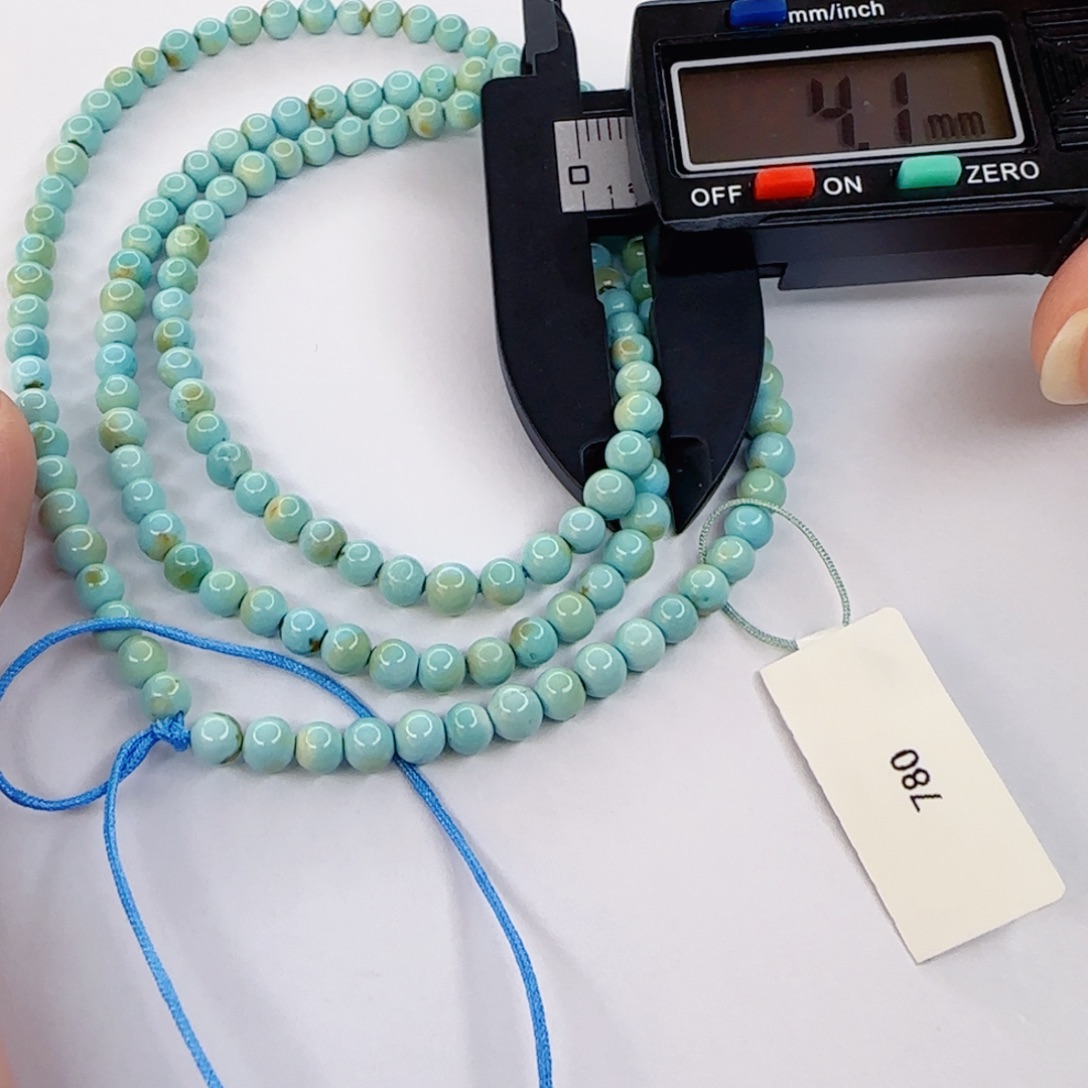 绿松石未镶嵌颈饰