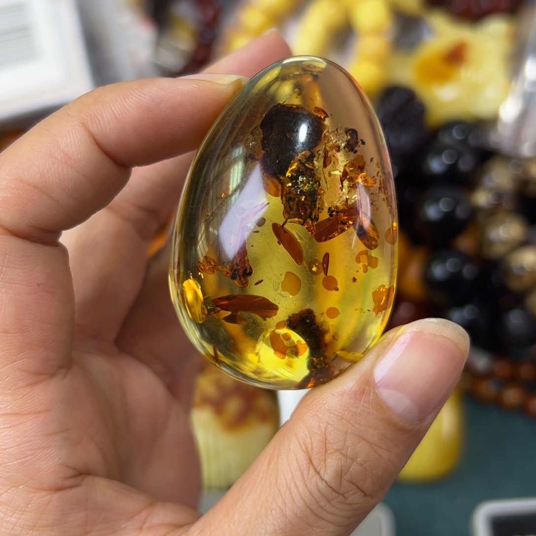 未镶嵌琥珀珠宝奇石884