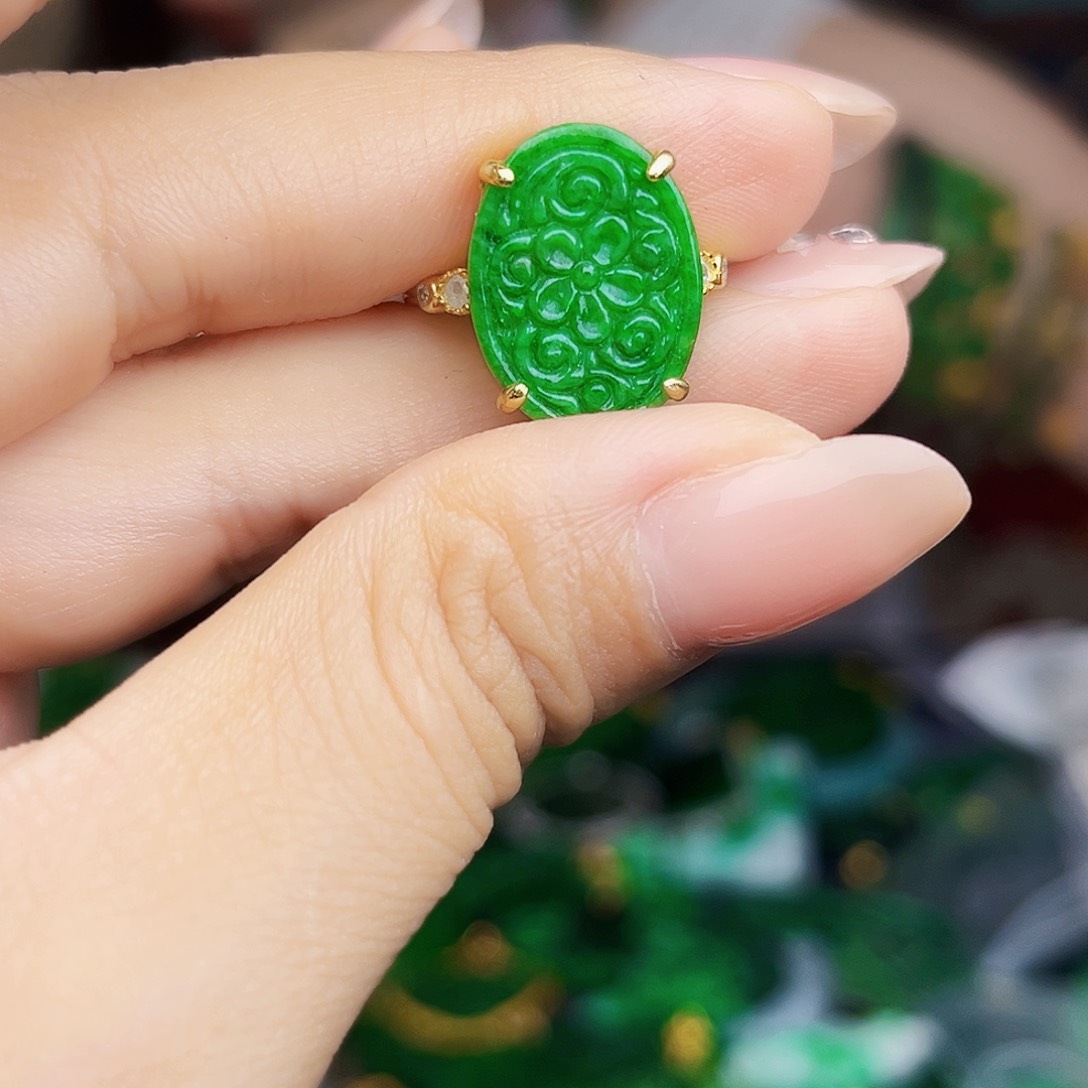 翡翠银S925镶嵌颈饰多样性