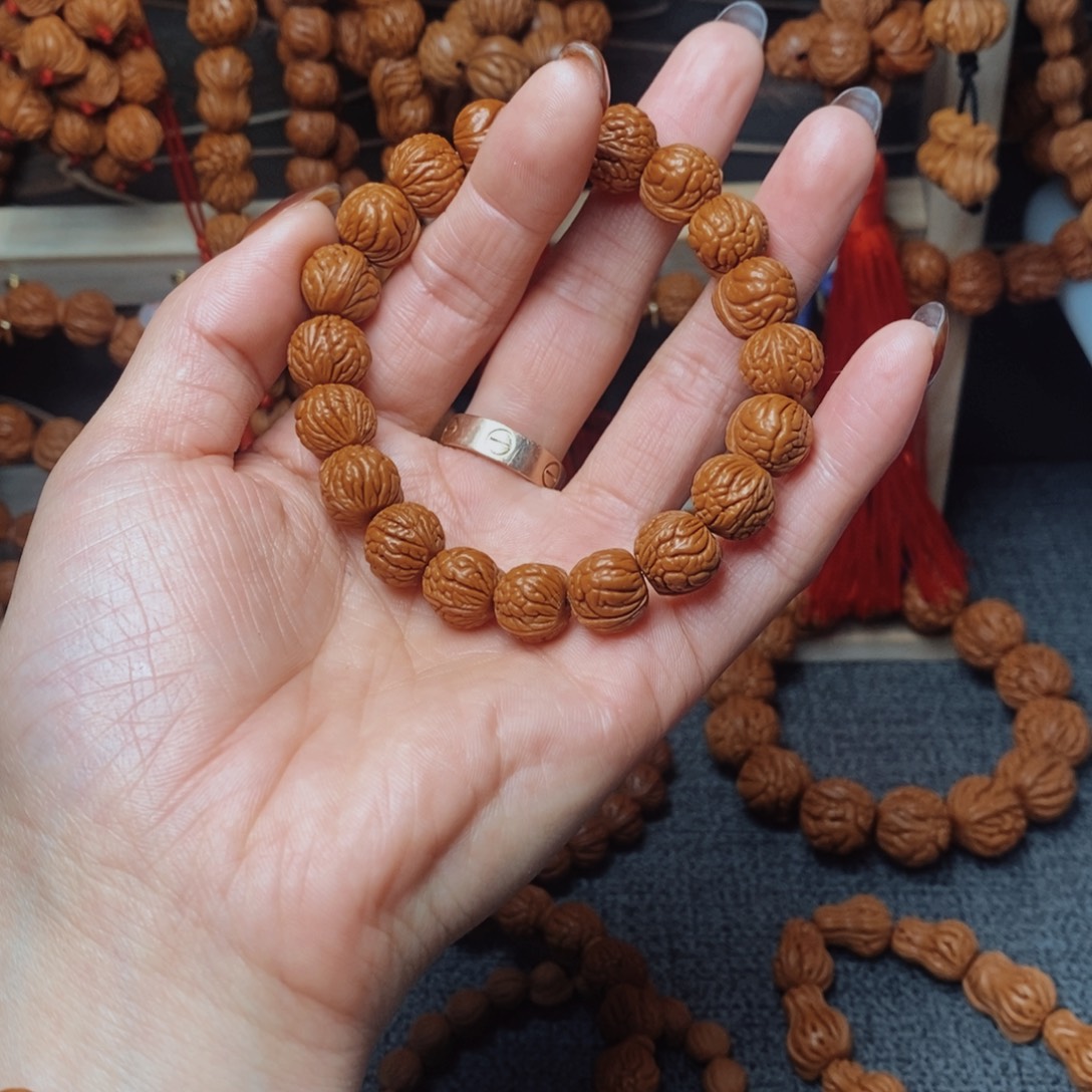 吊坠桃核龙纹桃枭