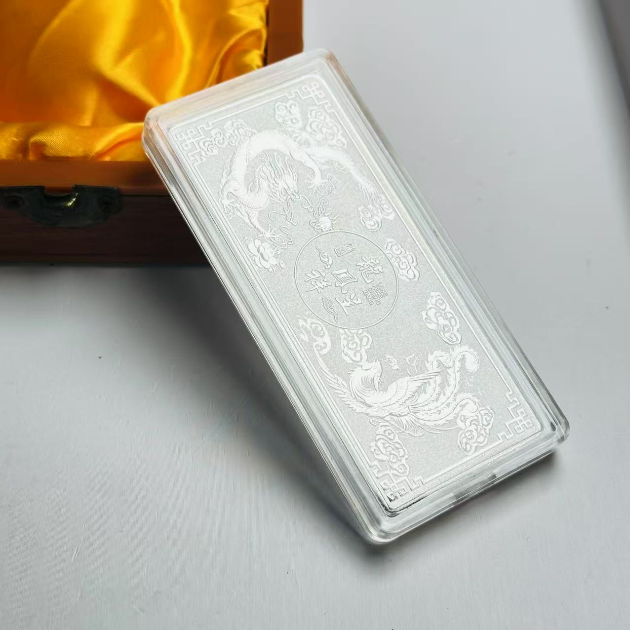 t208通体里外一致纯箔臻奢品时尚摆件多样性发其一