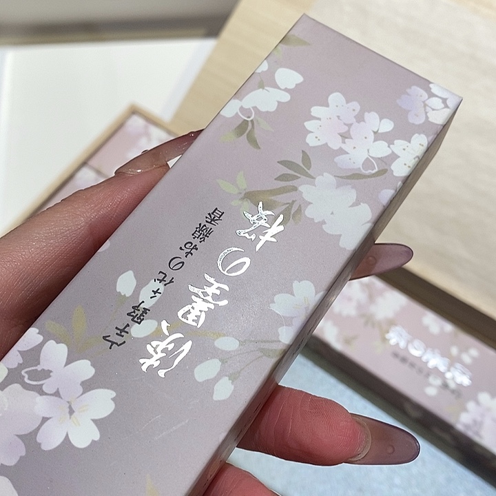 *****中古香水项链手链耳饰耳钉锆石（处理）