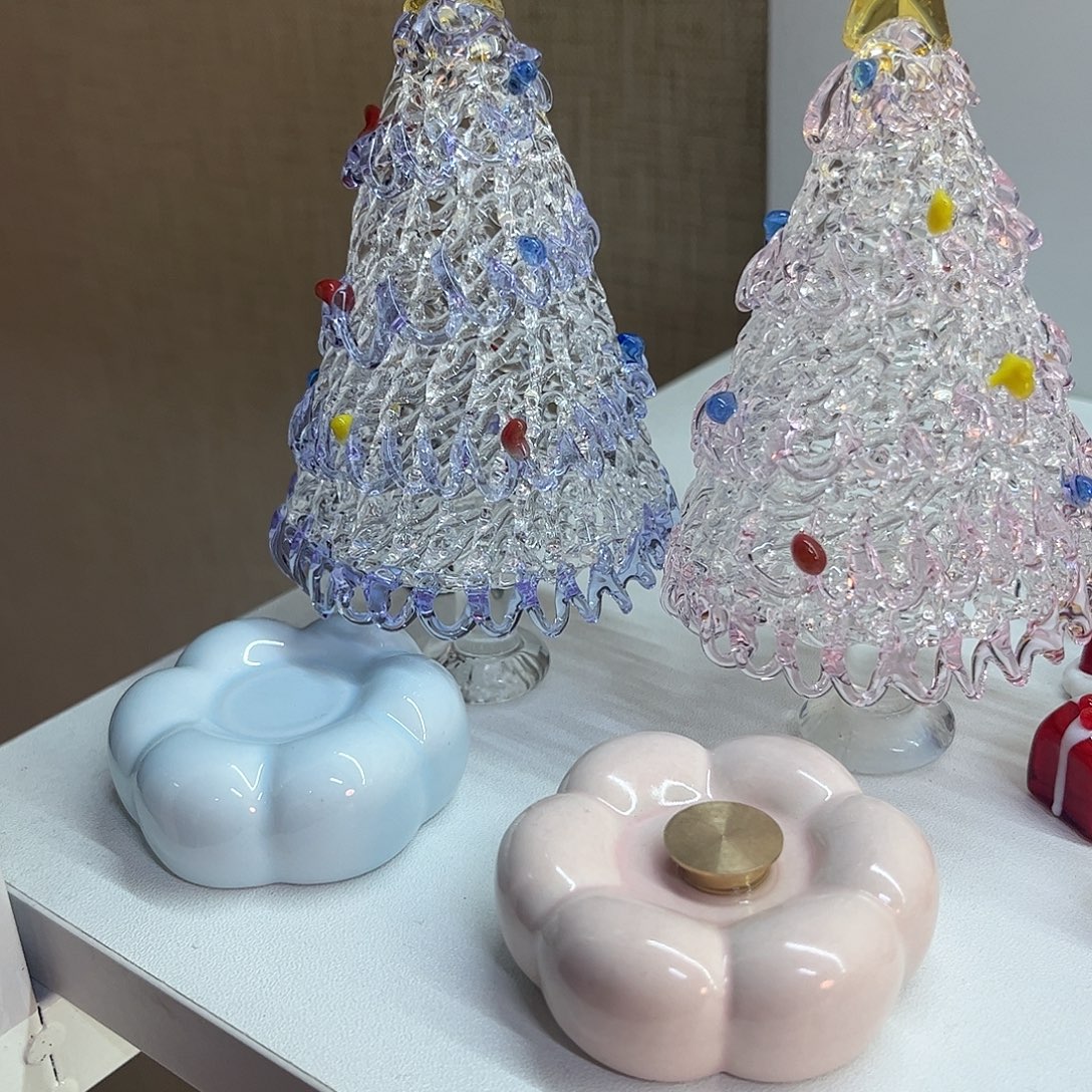 S***l琉璃手工艺品旋转