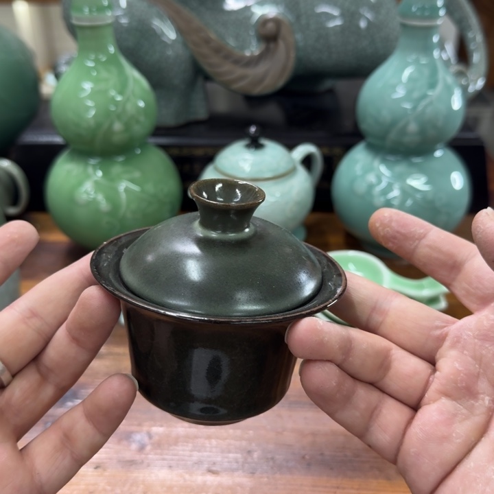 龙泉青瓷茶具微瑕4748
