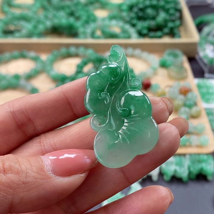 石英质玉吊坠(不含链)未镶嵌岚*