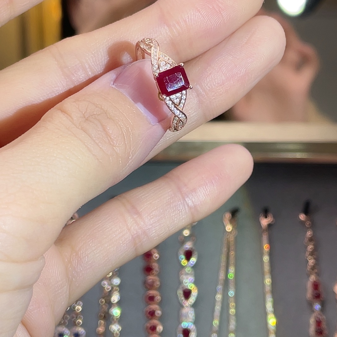 红宝石银S925镶嵌戒指