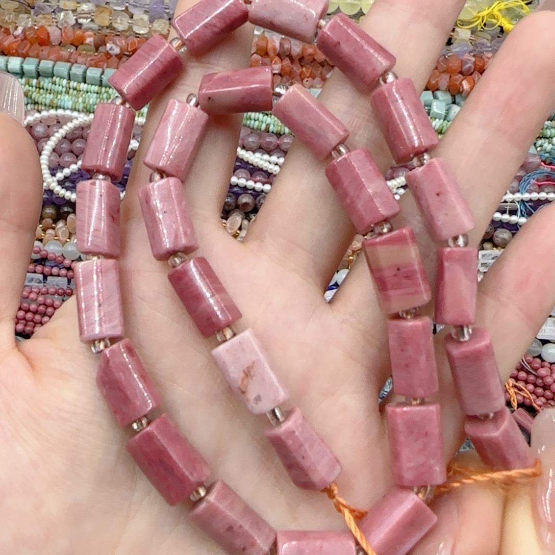 玛瑙/玉髓未镶嵌珠宝半成品红木纹手工管珠一条