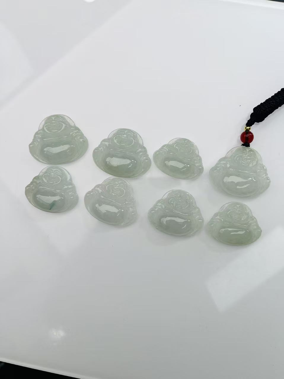 091601 天然缅甸翡翠 佛公 多样性发其一