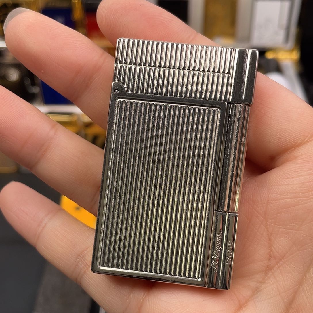 明铬哈哈哈哈哈哈哈哈