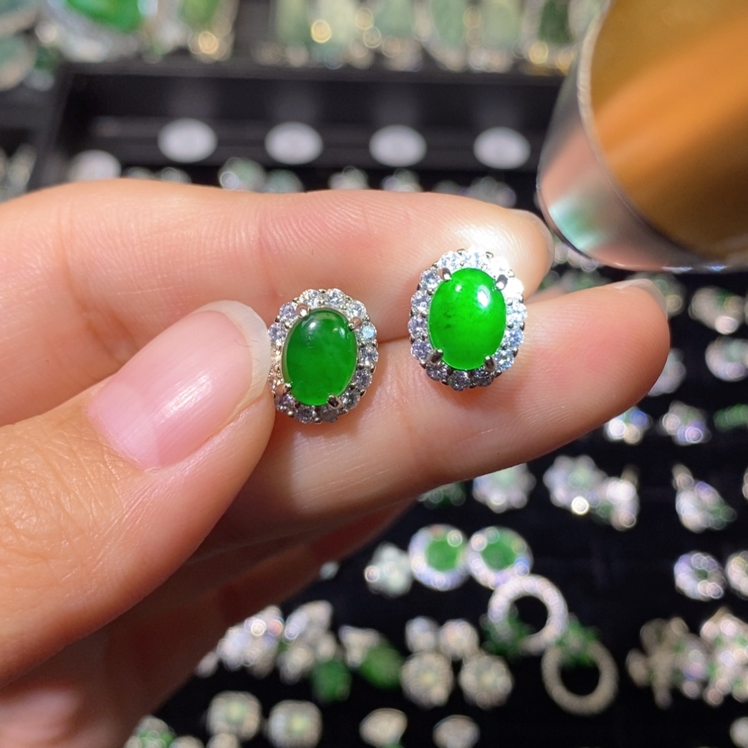 翡翠未镶嵌颈饰天然