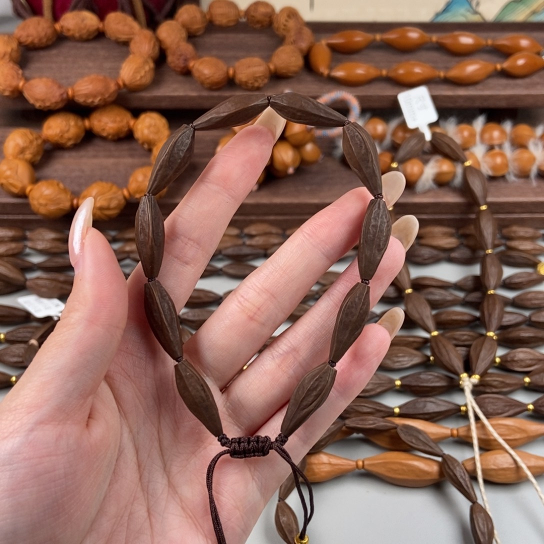 天***线手串/手链橄榄核0.7手持10颗