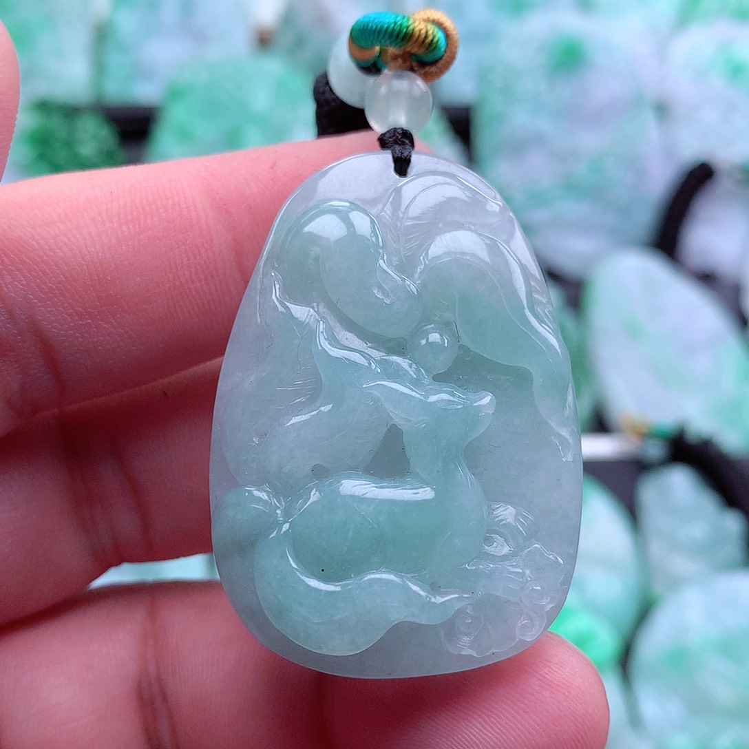 翡翠吊坠(不含链)未镶嵌