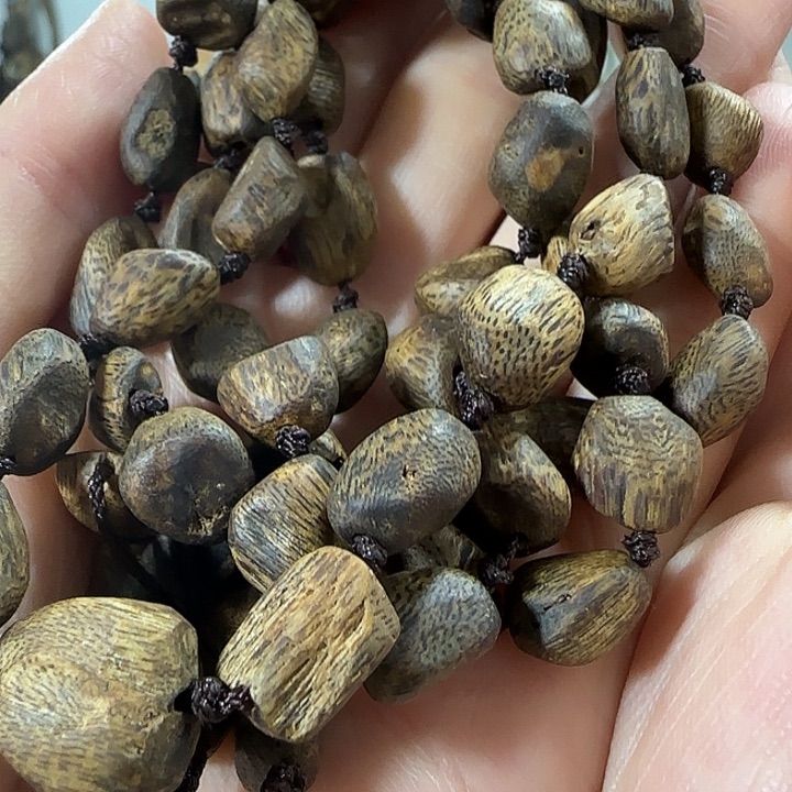 沉香手串绿奇楠沉香树丁随型多圈21克+多样性