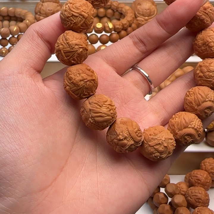 猴头核桃吊坠二等龙马关公微瑕款