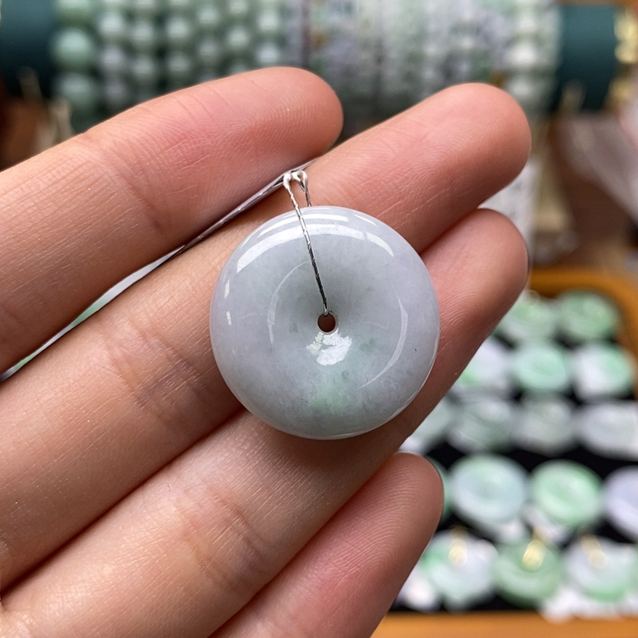 【闪购商品】翡翠颈饰未镶嵌平安扣