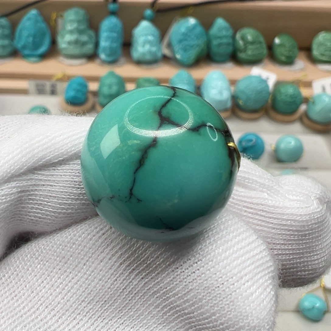 绿松石配饰未镶嵌