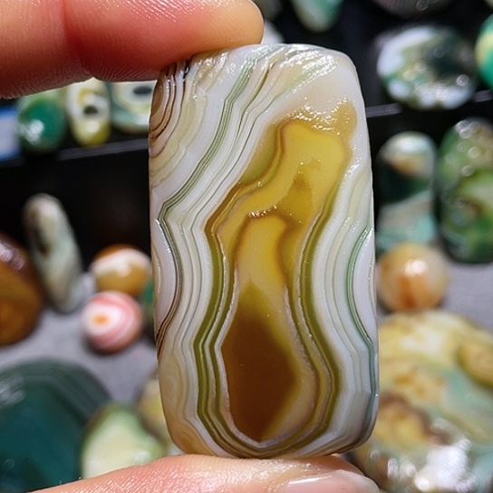 【闪购商品】玛瑙珠宝奇石未镶嵌宁*