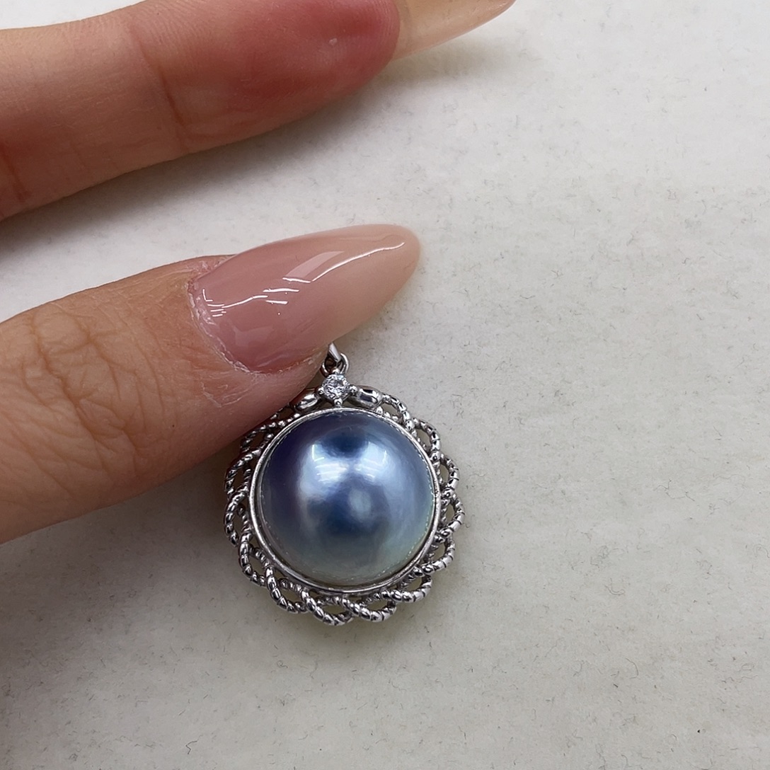 颈饰银S925镶嵌拼合珍珠（马贝珠）