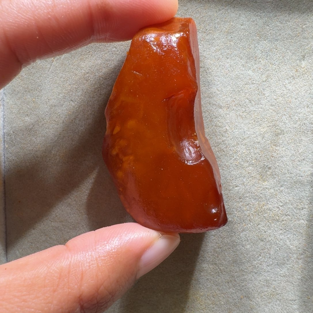 定制琥珀未镶嵌定制