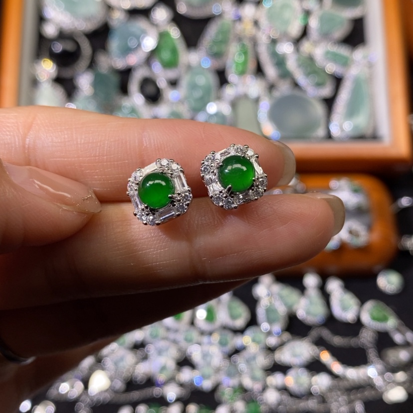 【闪购商品】翡翠颈饰银S925镶嵌天然