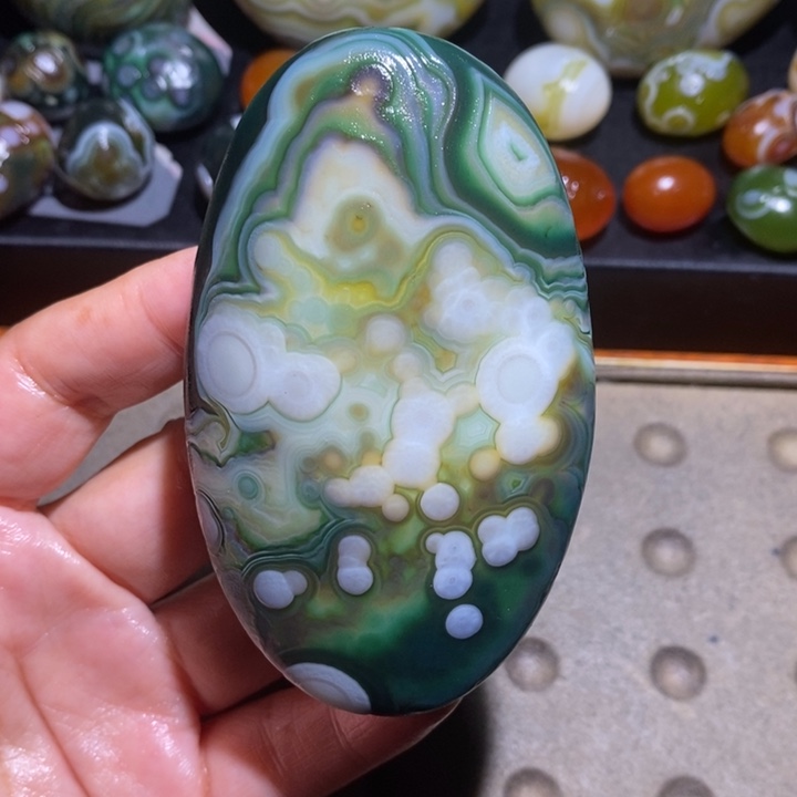 玛瑙/玉髓未镶嵌珠宝半成品