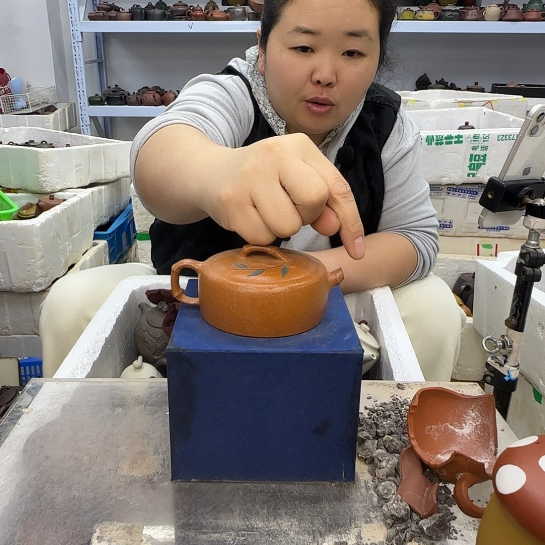 茶壶紫砂宜兴紫砂壶瑕疵处理