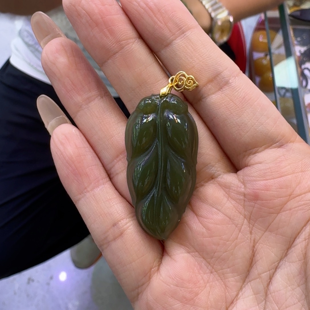 和田玉未镶嵌颈饰多样性发货 拍一发一