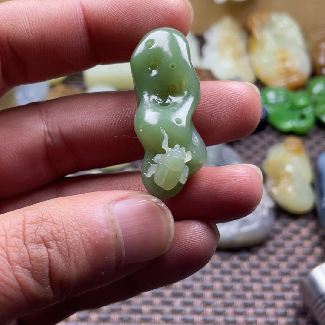 和田玉挂件未镶嵌